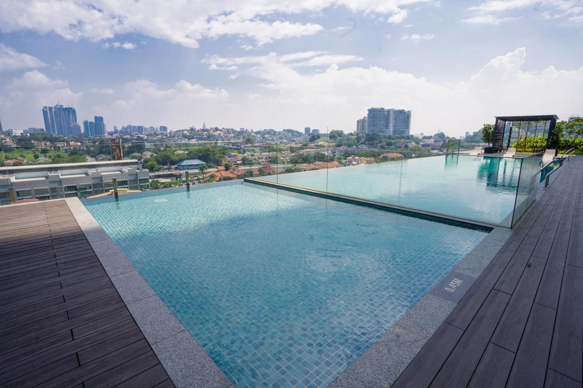 Societe Suites By Ihost Global Kuala Lumpur Bagian luar foto
